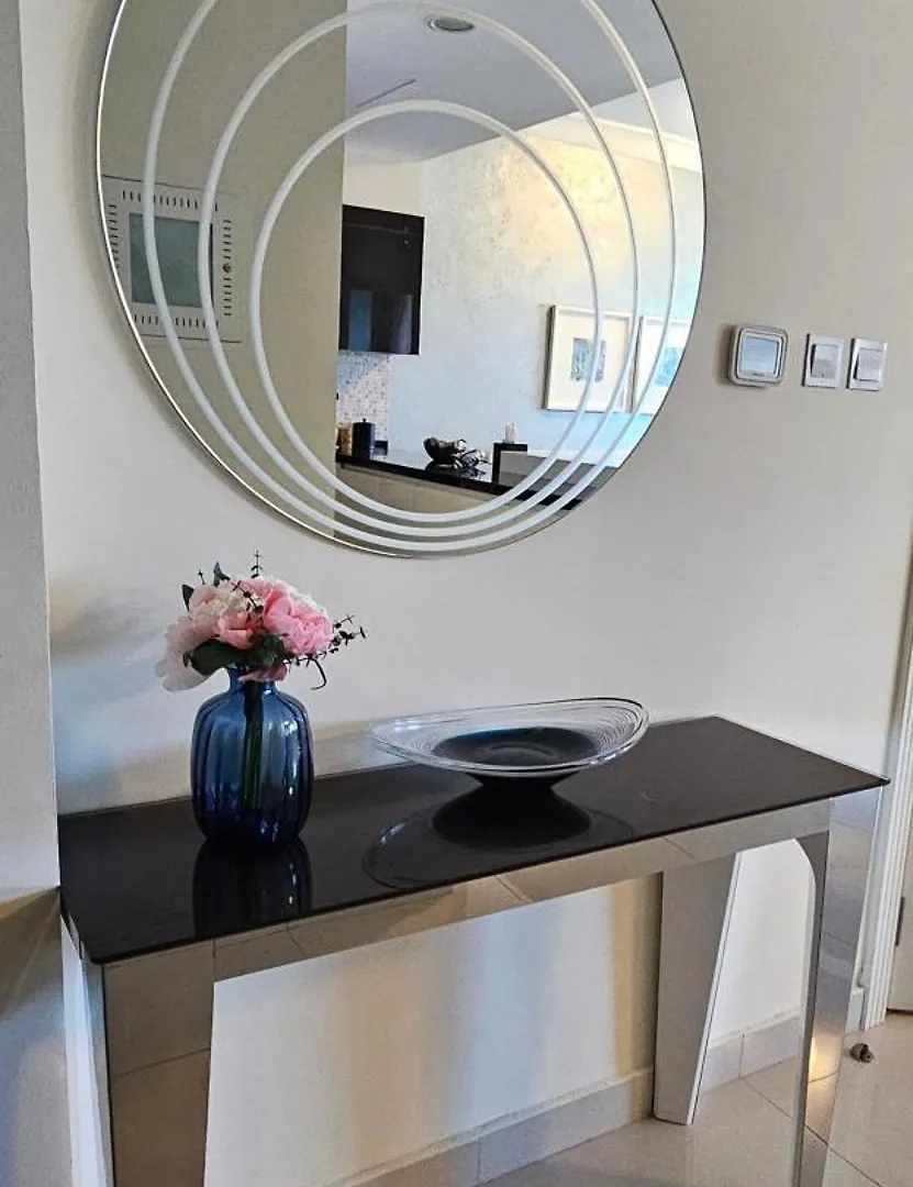 Superb 1 Bedroom Apt Next To Burj Khalifa And Dubai Mall Apartment
