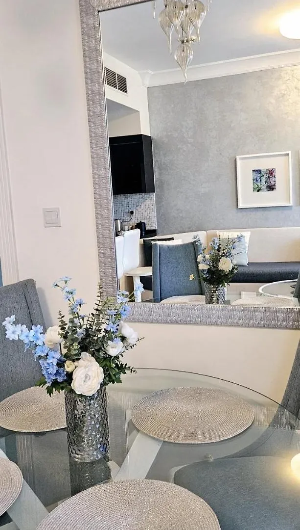 Apartment Superb 1 Bedroom Apt Next To Burj Khalifa And Dubai Mall United Arab Emirates