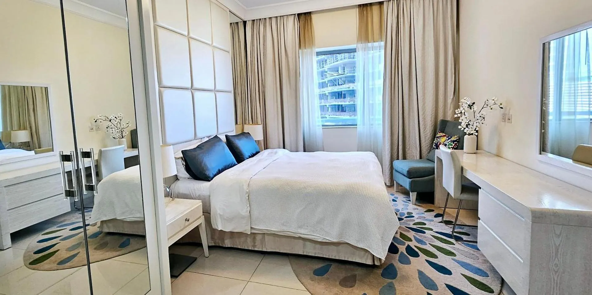 Superb 1 Bedroom Apt Next To Burj Khalifa And Dubai Mall 0*,  United Arab Emirates